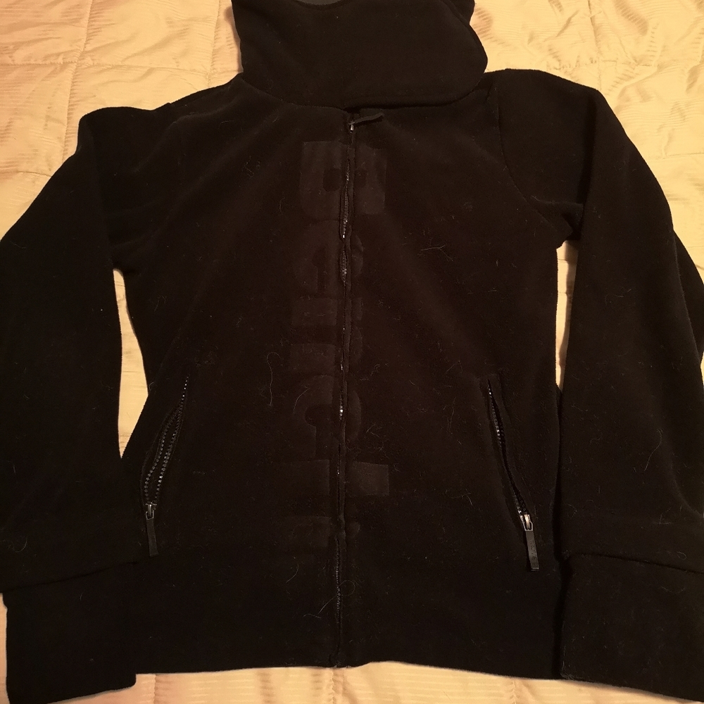 Bench fleece sweater